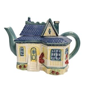 Vintage 1998 Teapot Set for Victorian House Grannycore Kitchen Cracker Barrel